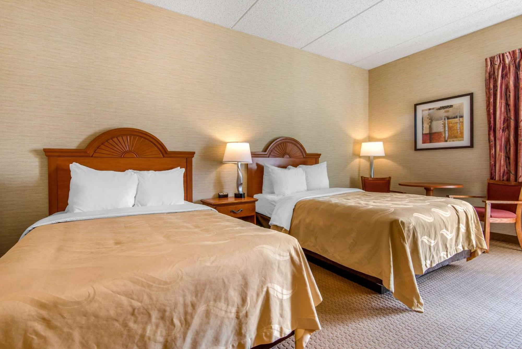 Quality Inn & Suites Мансфийлд Екстериор снимка